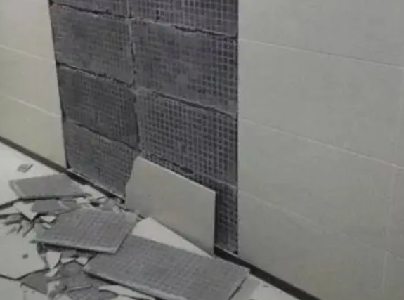 扶绥瓷砖空鼓维修公司分享下扶绥墙砖松动维修的知识